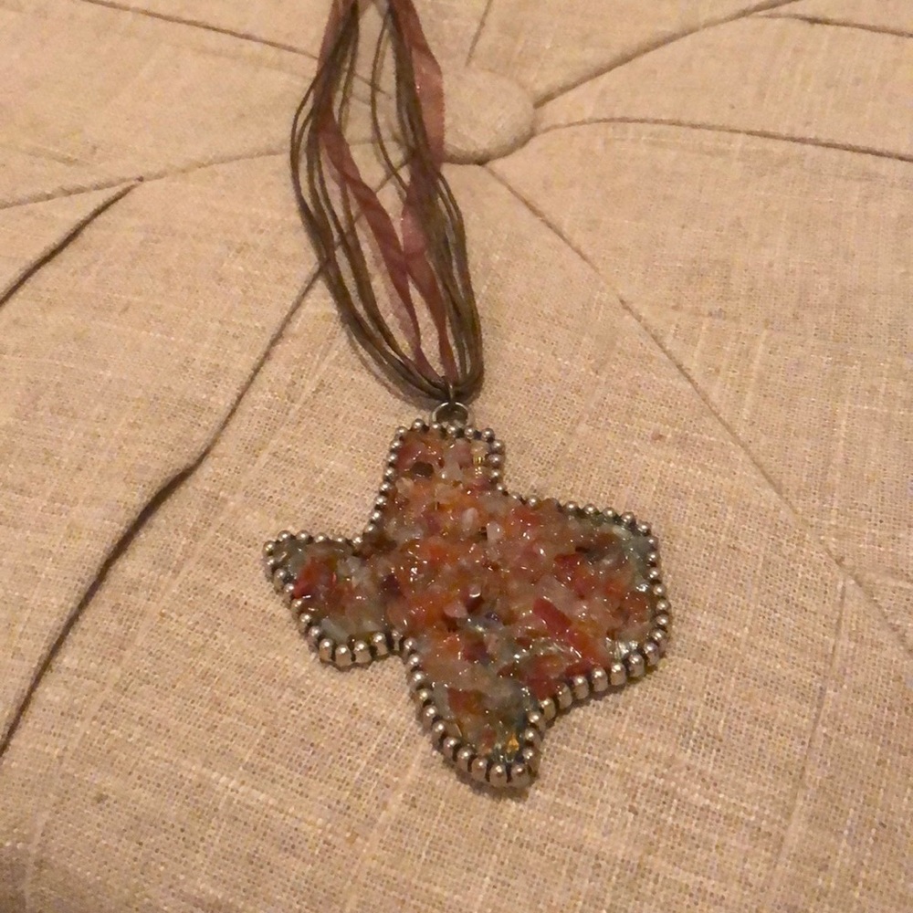 Texas necklace